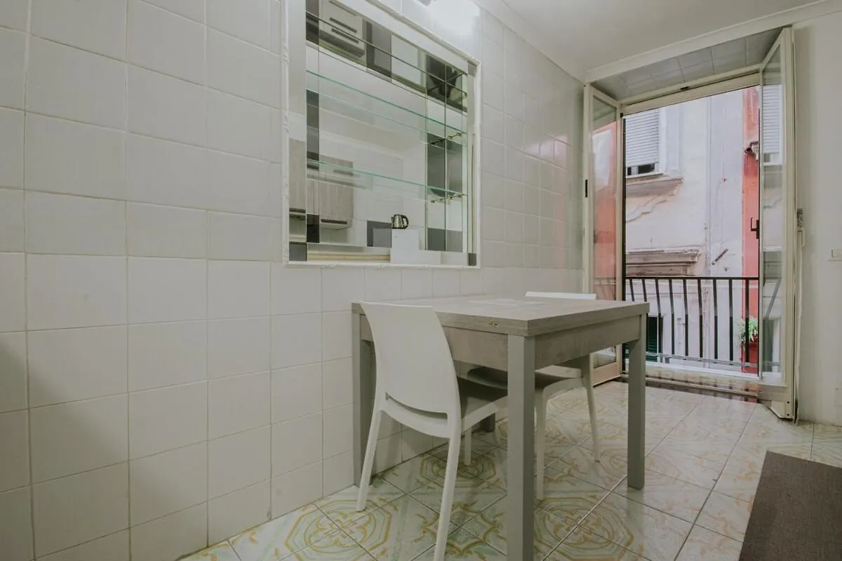 Central Maddalenella In Love Nápoles Apartamento