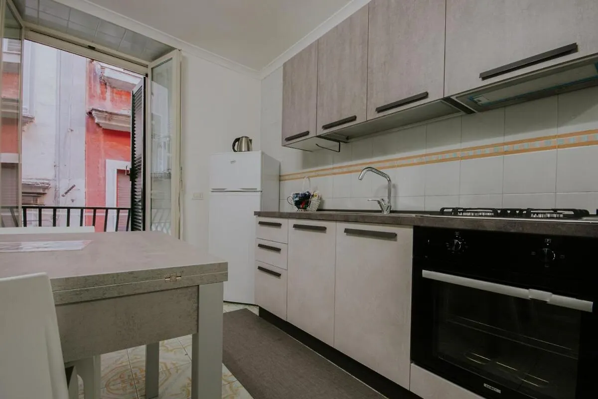Central Maddalenella In Love Naples Apartment